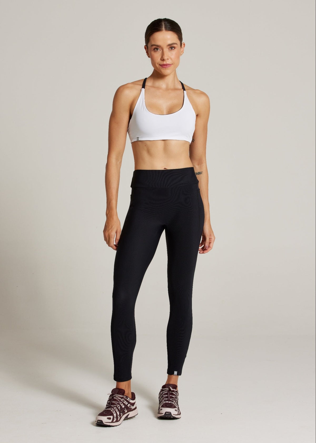 LEGGING CANELADA COM BOLSO LIVING TX