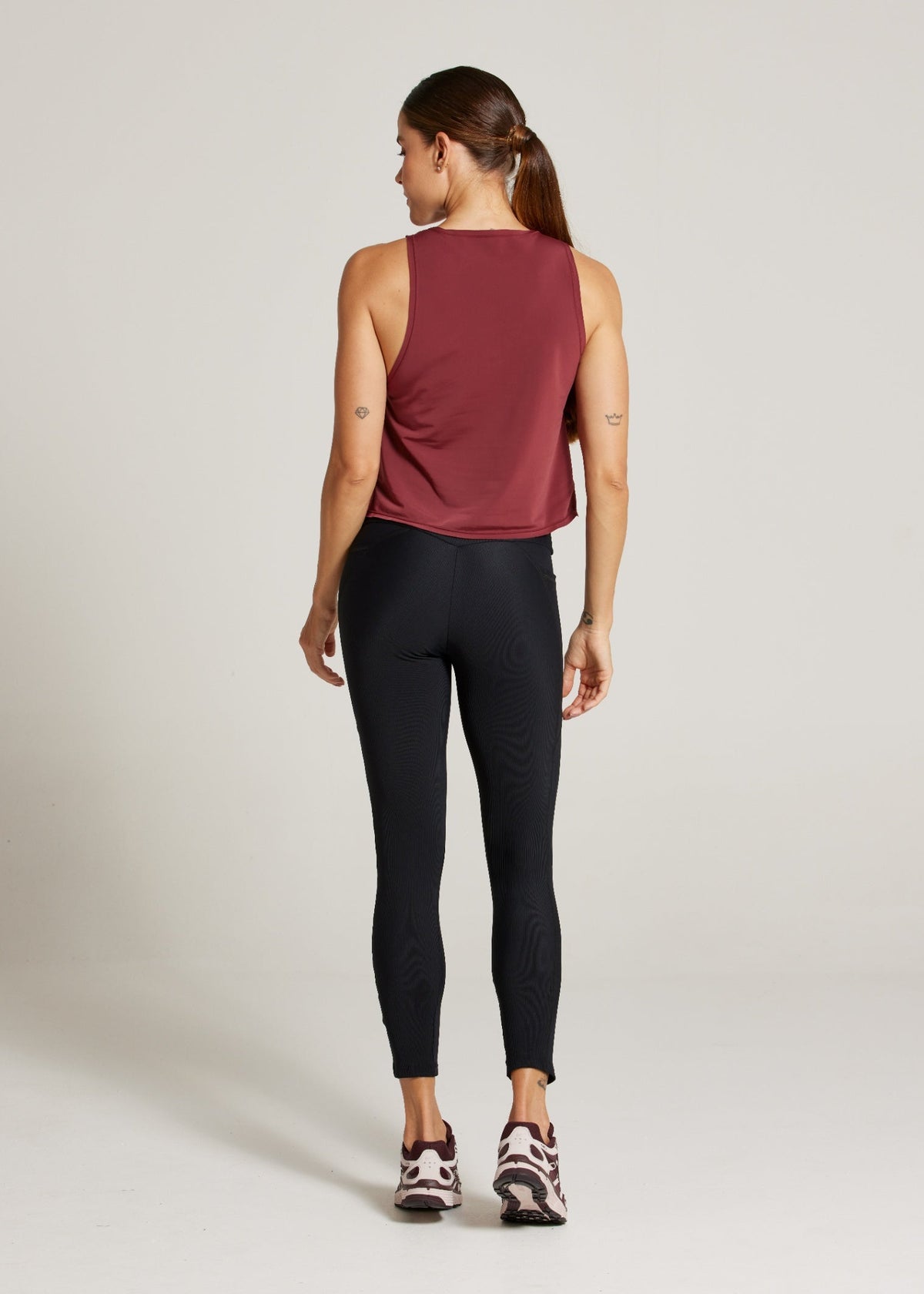 REGATA LIVING LN