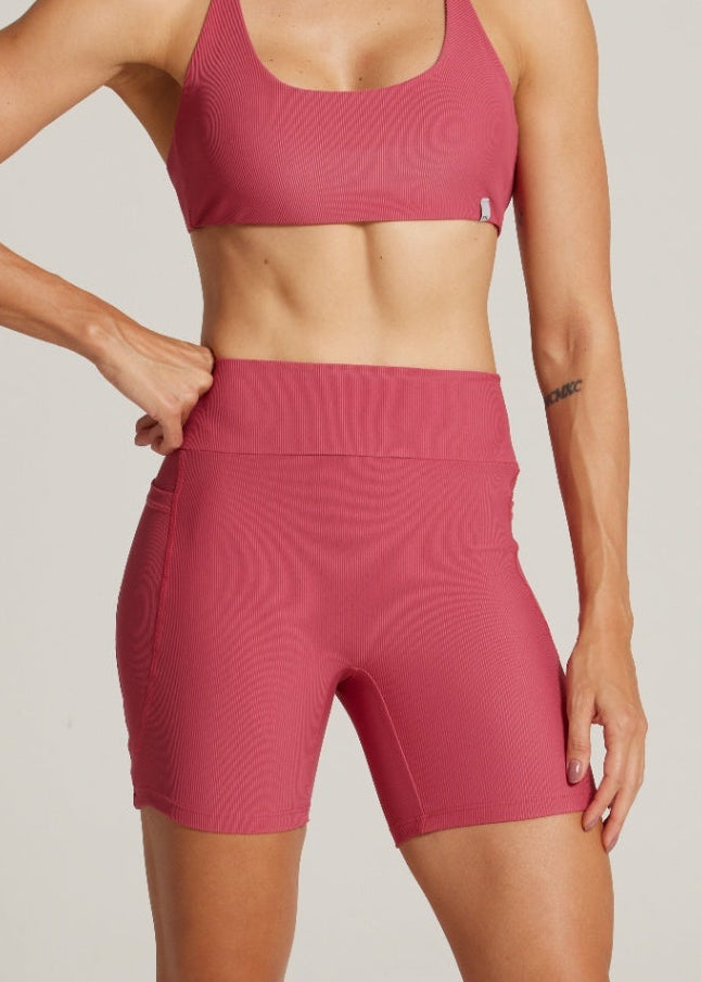 SHORT CANELADO COM BOLSO LIVING TX