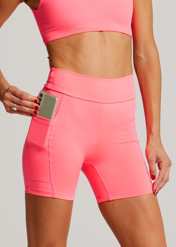 SHORT RUNNER