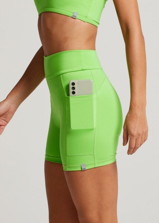 SHORT RUNNER