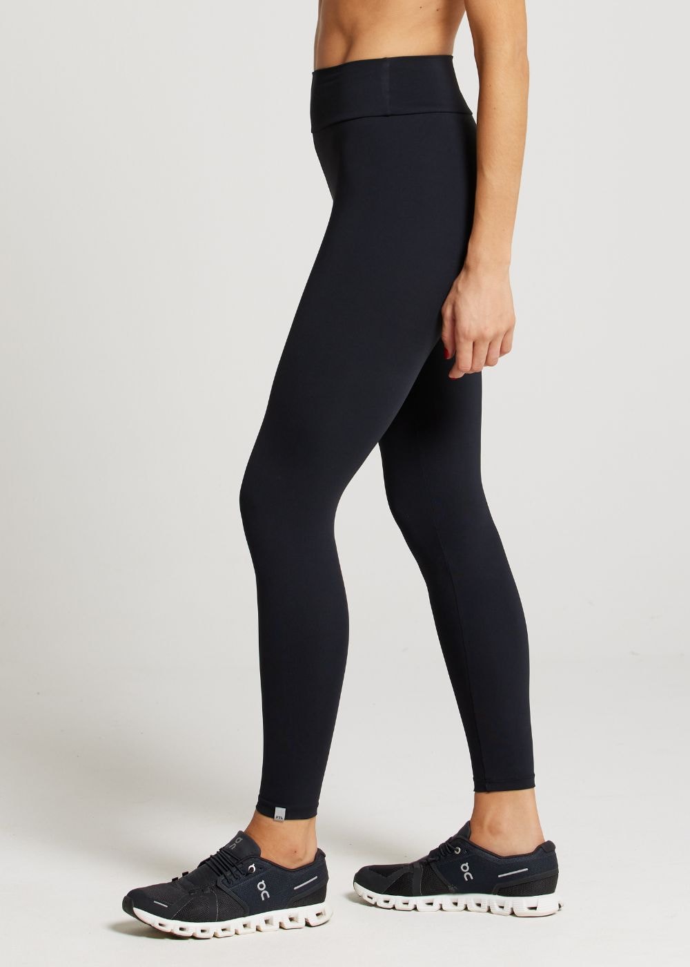 CALÇA LEGGING COM BOLSO NG