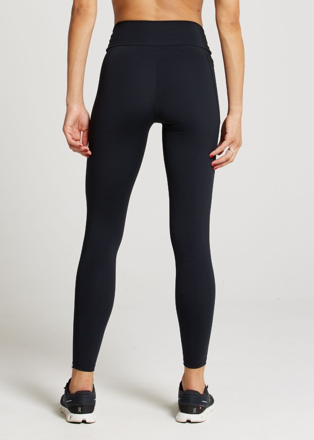 CALÇA LEGGING COM BOLSO NG