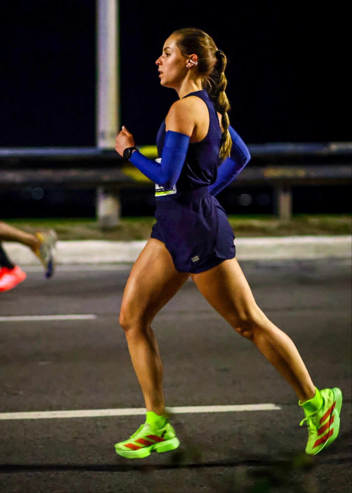 SHORT CORRIDA CAMP