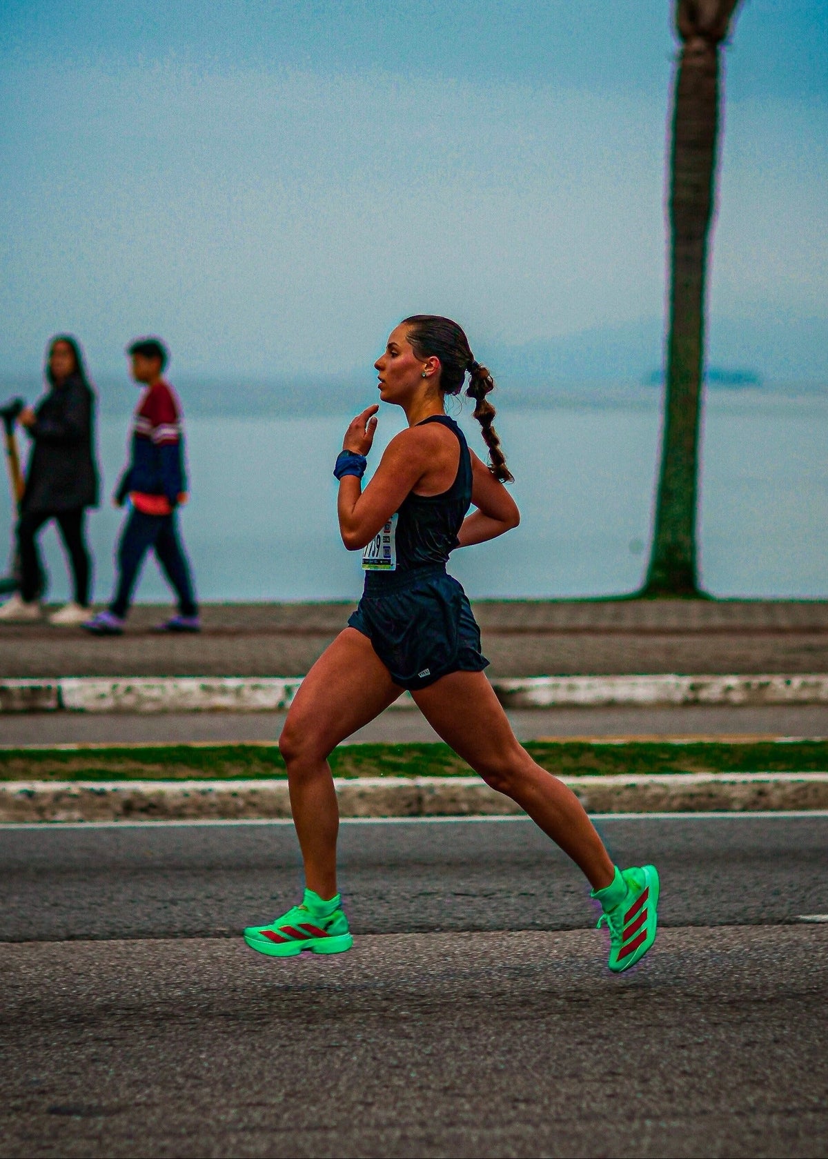 SHORT CORRIDA CAMP