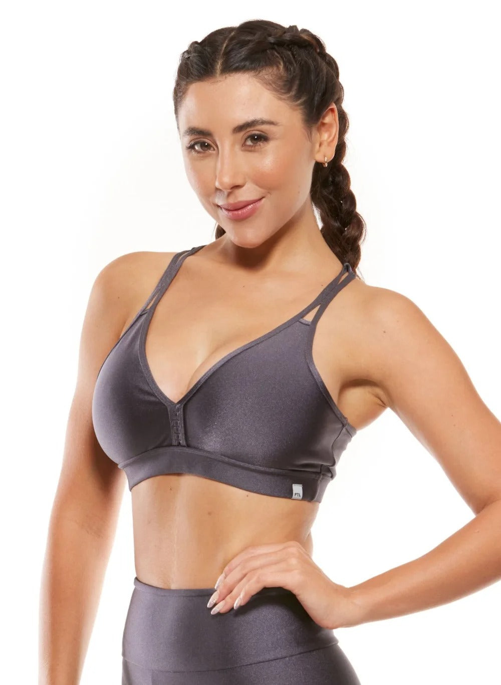 TOP BORDADO TRILOBAL