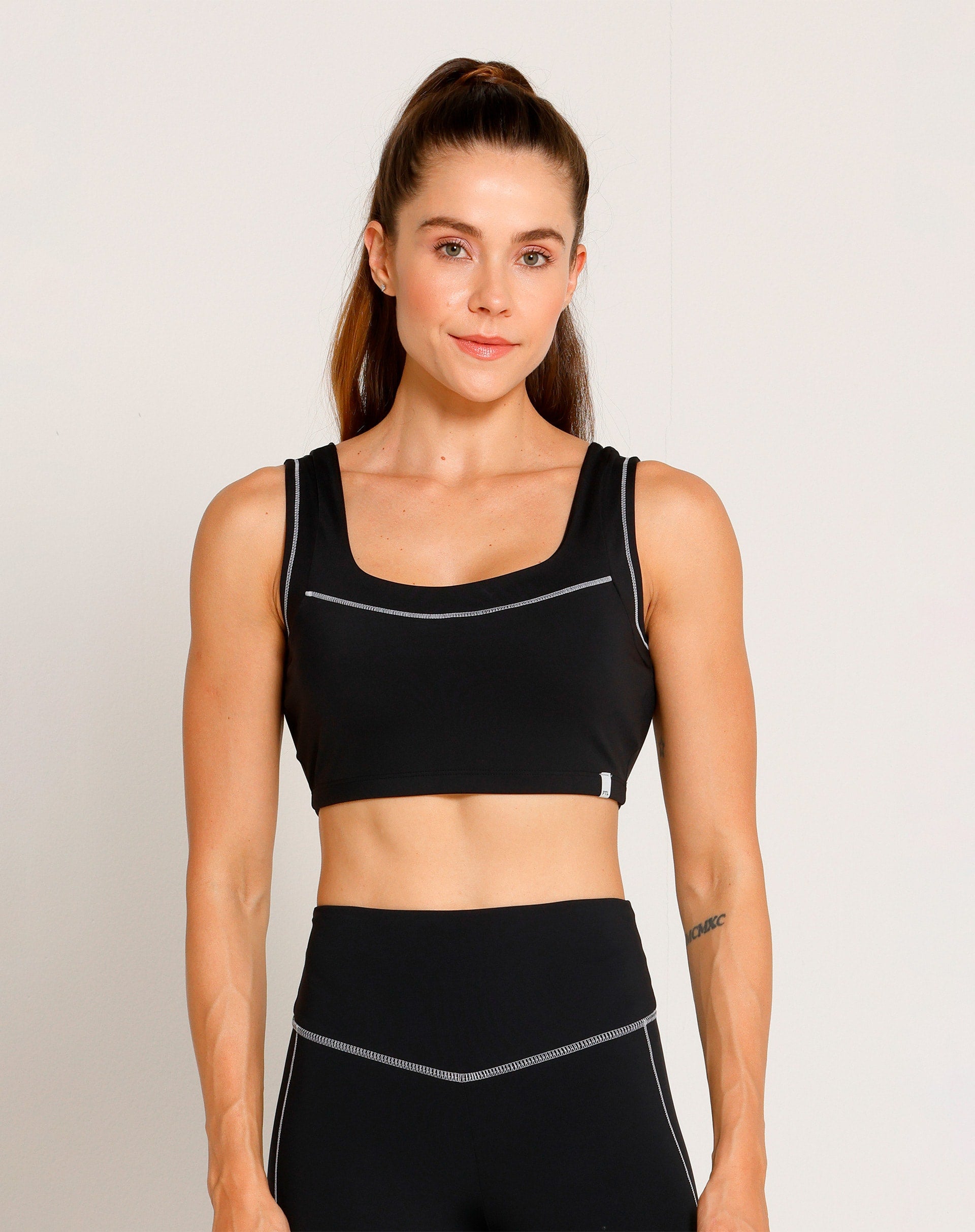 Conjunto Vibe NG (Top e Legging)